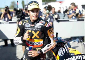 Marc M&aacute;rquez, Moto2 more leader.