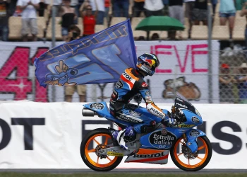 &Agrave;lex M&aacute;rquez and Honda have graduated