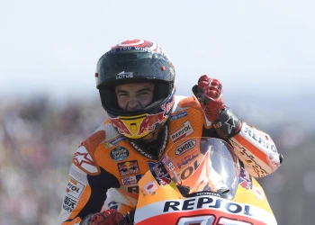 Marquez equals Doohan?s record of 54 wins, taking a momentous home GP victory at Arag&oacute;n