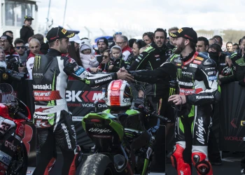 REA WINS AS NINJA ZX-10RR GOES 1-2