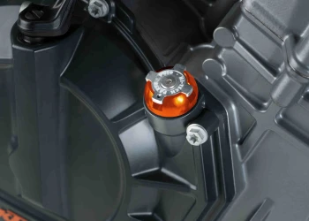 Plug-Oil Hi-Tech