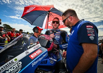 THE SUPERBIKE WORLD CHAMPIONSHIP KICKS OFF WITH INTENSITY IN AUSTRALIA: FIRST ROUND COMPLETED