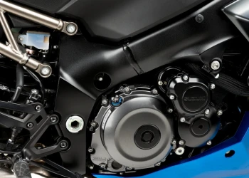 Engine Oil Plug Track