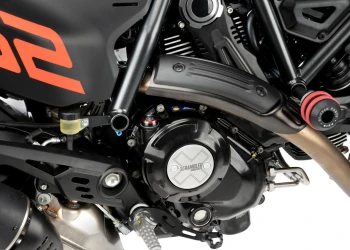 Engine Oil Plug Track