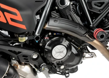 Engine Oil Plug Track