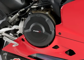 Engine Covers Track for Championship