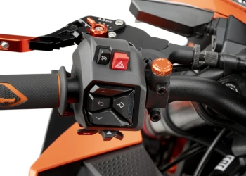 Tappo a Vite per il Foro dello Specchietto