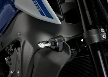 Befestigungswinkel des Blinker an der Verkleidung