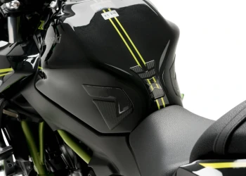 Specific tank protector