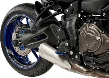 Estriberes R-Fighter S