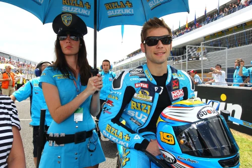 Top 10 and top rookie for Bautista in Spain