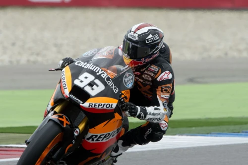 Marc Marquez gets his third victory and is more of a leader