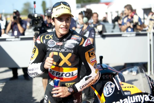 Marc M&aacute;rquez, Moto2 more leader.