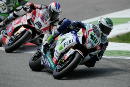 Fighting performance by Camier in the Monza sun