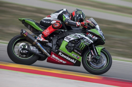 FIFTH WIN FOR REA AS SYKES ALSO PODIUMS  