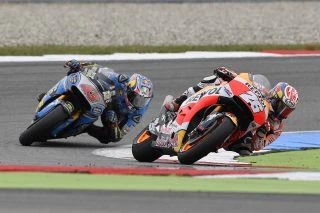 Marc Márquez se anota un decisivo podio en Assen. Dura carrera para Pedrosa