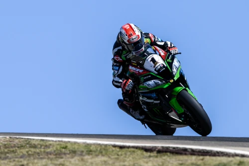 TENTH WIN FOR REA AS SYKES AS SYKES MISSES OUT