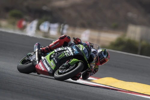 TENTH WIN FOR REA AS SYKES AS SYKES MISSES OUT