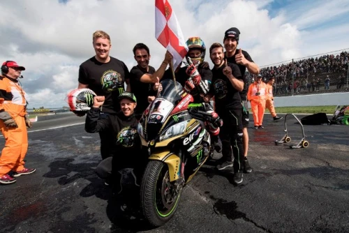 REA CREATES HISTORY WITH THIRD SUCCESSIVE FIM WORLDSBK TITLE