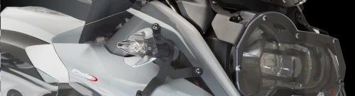 Upper and lower deflectors (part# 9847-9848)
