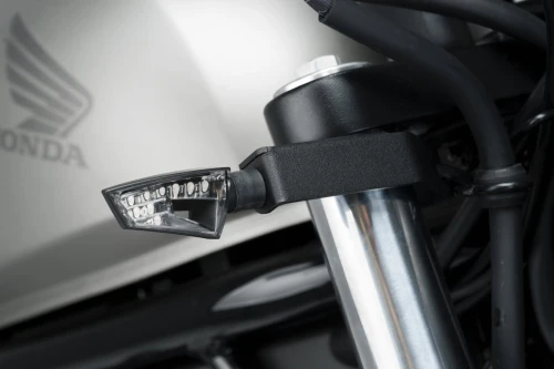 Puig bringt neue Halterungen für vordere Blinker auf den Markt