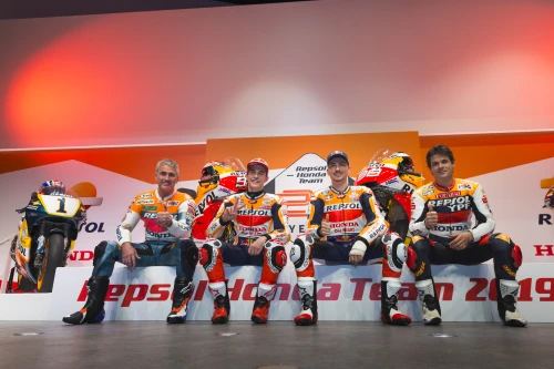 REPSOL HONDA PRÄSENTIERT SEIN TEAM FÜR DIE SAISON 2019