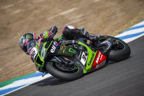 The Kawasaki Racing Team returns at its 100%