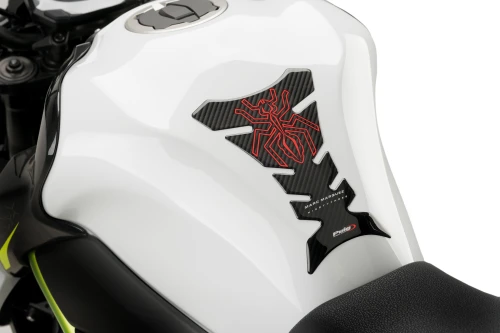 Puig presents the new Marc Márquez tank pads