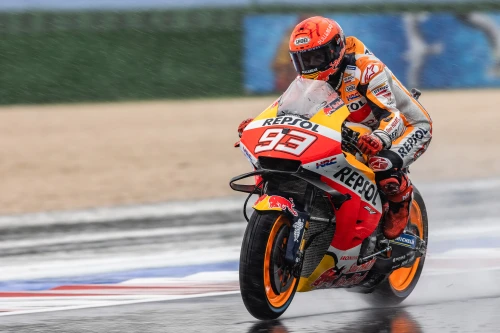 Tough fight for Marc for fourth place in Misano