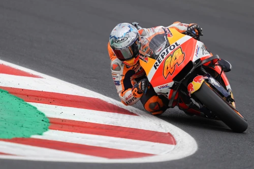Tough fight for Marc for fourth place in Misano