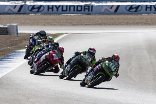 New podium for Rea in Jerez