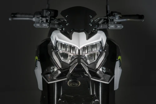 Nuovo spoiler anteriore Naked per Kawasaki Z900