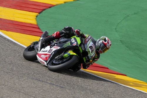 A victory and two podiums for Rea in Aragon