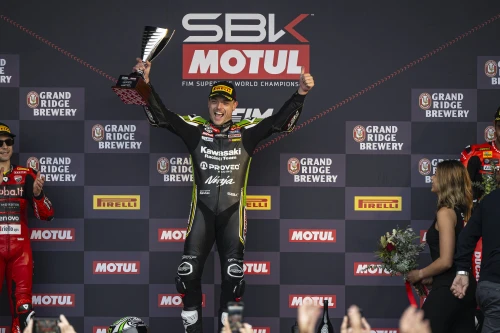 LOWES SECURES PODIUM IN THE FIRST RACE OF THE SEASON WITH KAWASAKI RACING TEAM