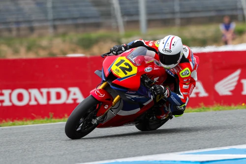 Triumph in Jerez and Le Mans: The triumphant start of ESBK and FSBK riders