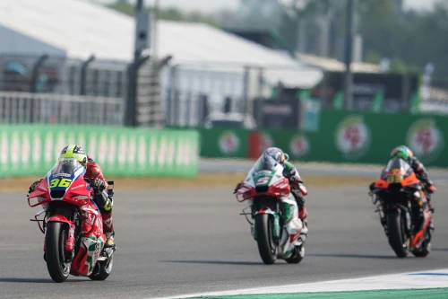ALMOST PERFECT FIRST ROUND FOR HONDA HRC CASTROL