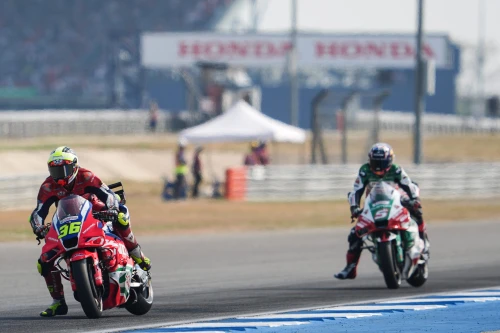 ALMOST PERFECT FIRST ROUND FOR HONDA HRC CASTROL