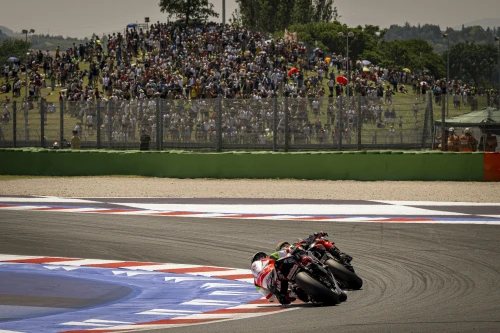PODIS PER A BASSANI I LOWES EN UN MISANO BRILLANT