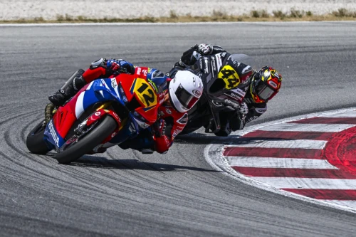 EL TEAM LAGLISSE DOMINA A MONTMELÓ
