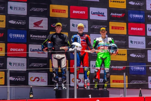 EL TEAM LAGLISSE DOMINA A MONTMELÓ