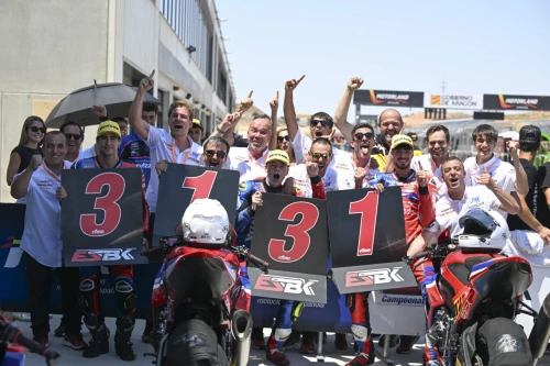EL TEAM LAGLISSE SIGUE ARRASANDO ALLÁ DONDE COMPITE
