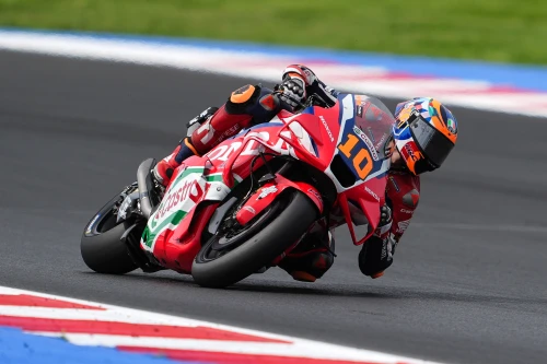 SUPERSTOCK 1000 : PALOMERA CHAMPION À ESTORIL ET MARINI SEPTIÈME À SAINT-MARIN
