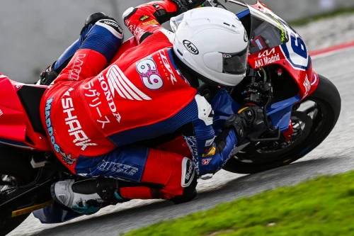  Excellent début d’Archie McDonald avec le Team Laglisse au Championnat d’Europe de Stock