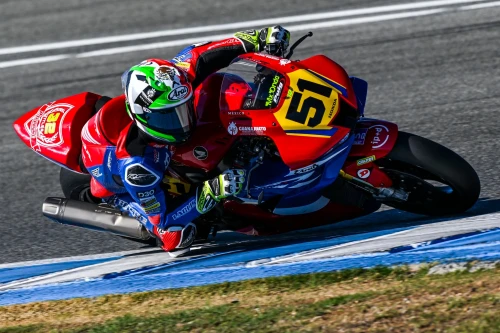 SPECTACULAR SEASON FINALE FOR TEAM LAGLISSE IN JEREZ