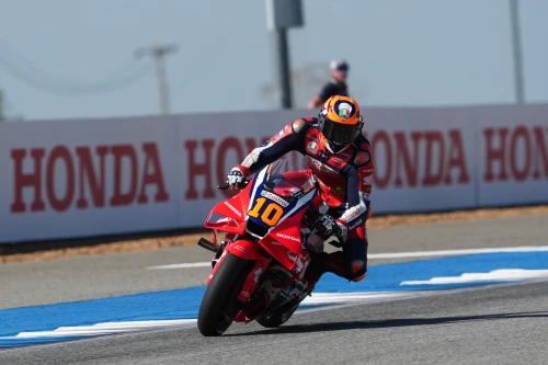 PUIG SCORES POINTS IN THE 2026 MOTOGP SEASON OPENER IN THAILAND