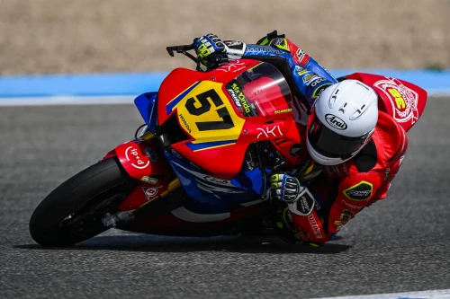 ZURÜCK AUF DER STRECKE