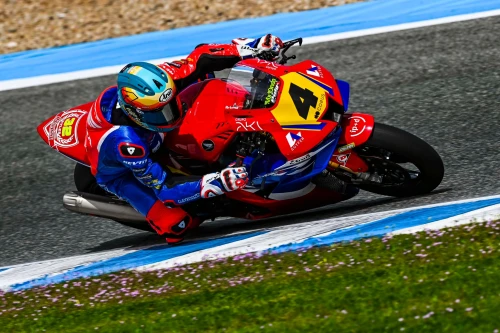 ZURÜCK AUF DER STRECKE