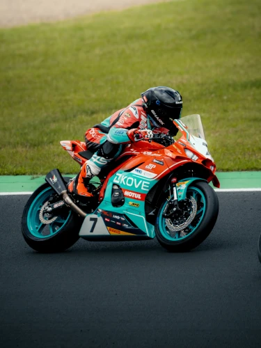 NUOVA FORMAZIONE NEL MONDIALE SPORTBIKE 2026
