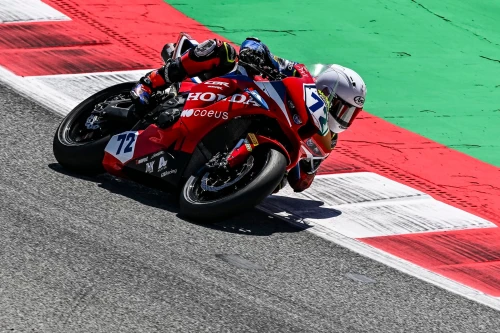 PAWELEC ARRANCA LA DEFENSA DEL TÍTULO LIDERANDO MOTO2 EN BARCELONA