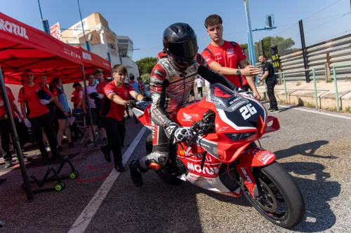 LA MONLAU MOTUL ENDURANCE RACE CULMINA AMB UN GRAN ÈXIT